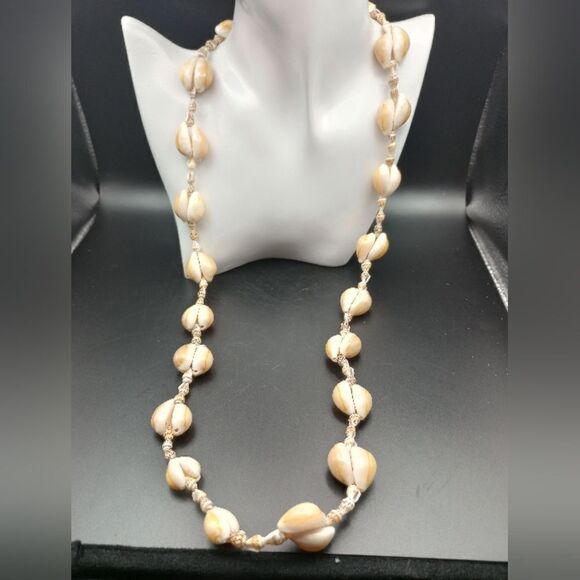 Tropical goddess authentic shell beach vacation necklace N337 - Picture 1 of 4
